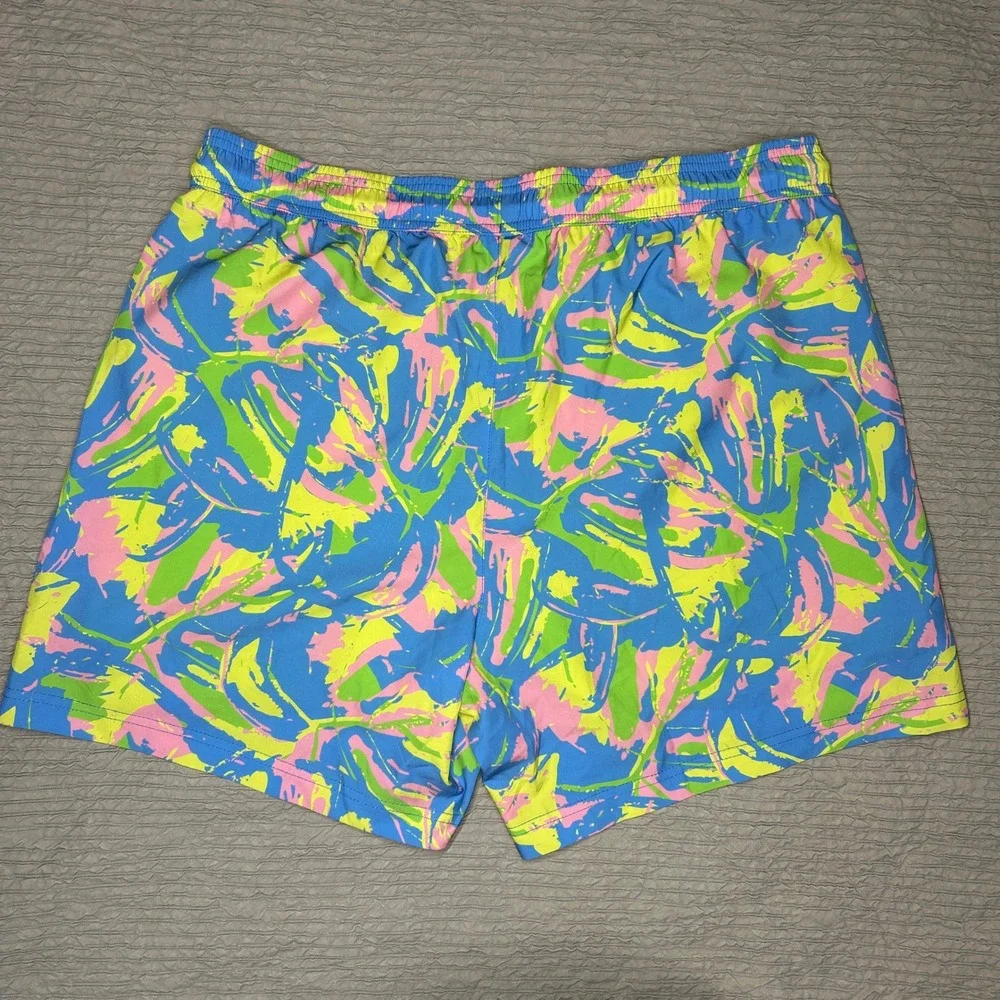 Maamgic Mens Swim Trunks XL Abstract Leaf Print Compression Liner Phone Pocket